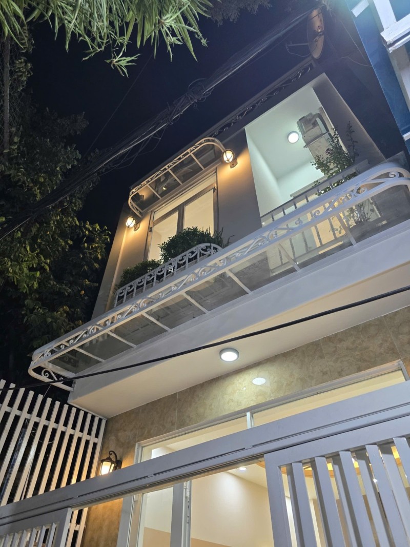 ► Kiệt Hải Phòng, gần Chợ Tân Chính, 43m2, 2 tầng mới 3.xx tỷ