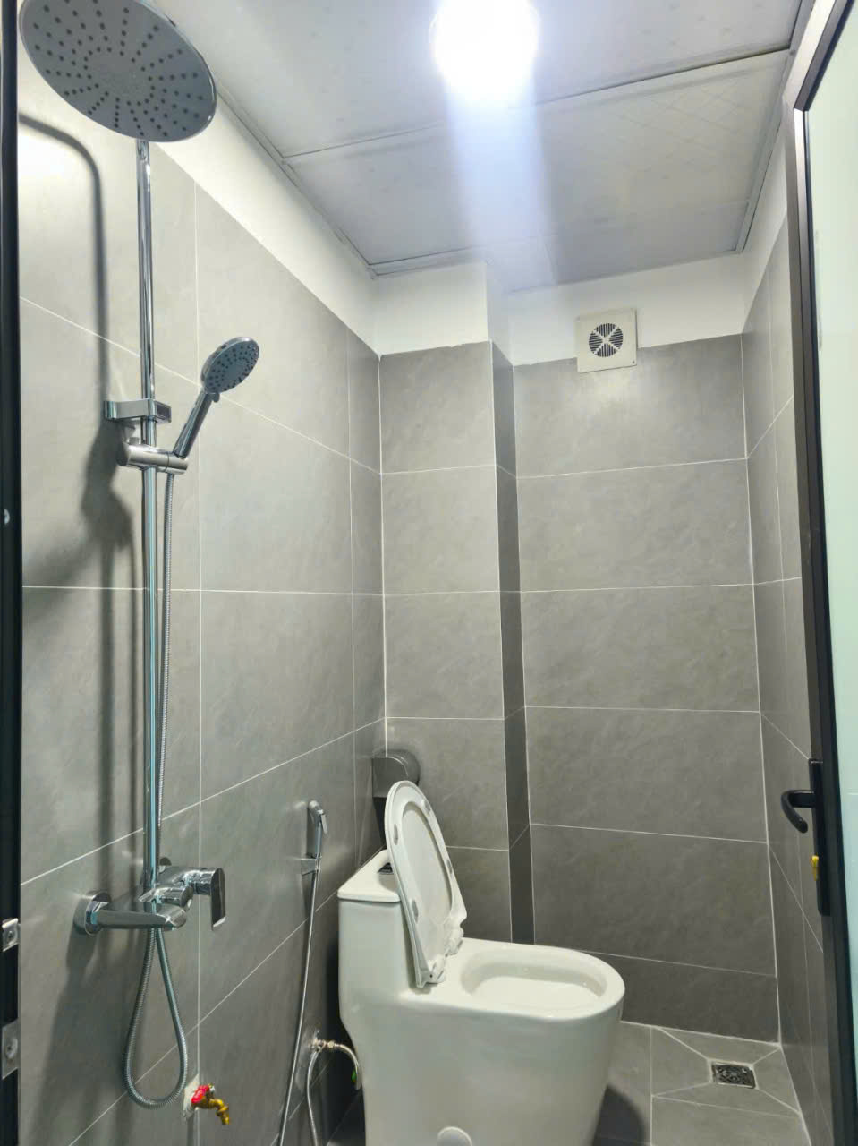 Căn góc 3 tầng phố Phú Bình ngõ rộng gần vòng xuyến Trần Hưng Đạo giá 2.15 tỷ-3