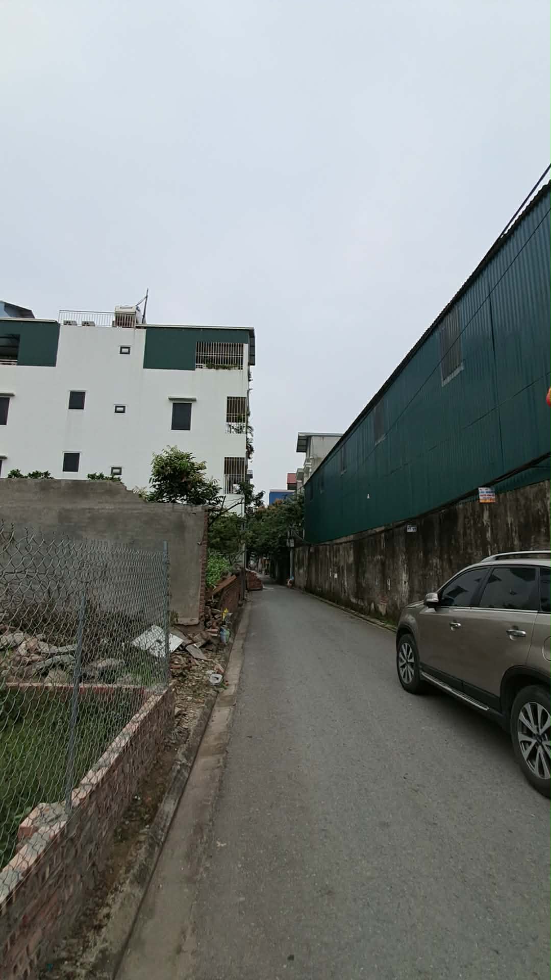 BÁN ĐẤT BÁT KHỐI 65M2- MT 4.2m- NGÕ THÔNG, Ô TÔ TRÁNH ĐỖ- 10.x Tỷ