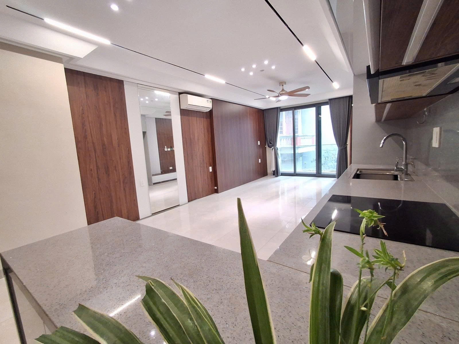 BÁN NHÀ HỒNG TIẾN, BỒ ĐỀ , LONG BIÊN, HÀ NỘI 60m² x 6 Tầng THANG MÁY, GARA Ô TÔ, NHỈNH 14 TỶ