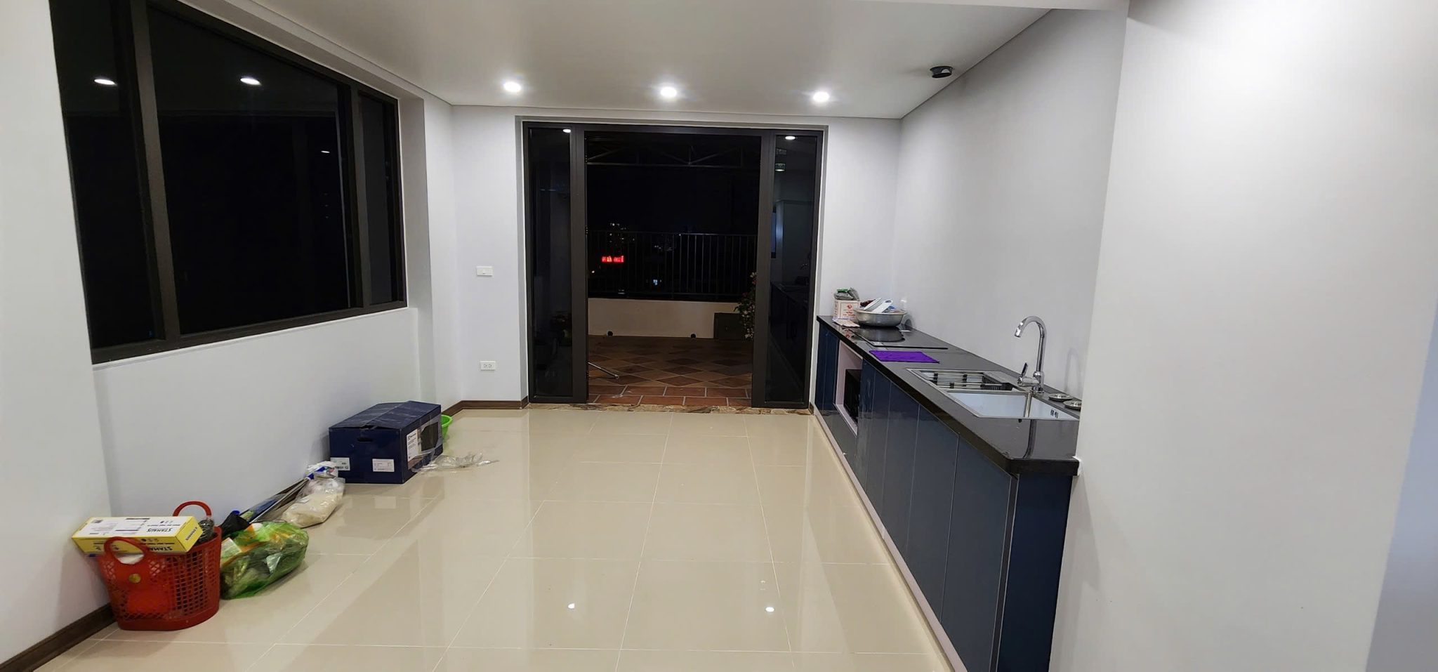 CHO THUÊ NHÀ 1 HẦM + 7 TẦNG, CÓ THANG MÁY – MẠC THÁI TỔ, CẦU GIẤY