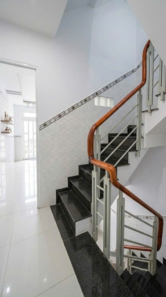 Nhà đẹp mới Lê Văn Sỹ, QUẬN 3, DT 3.5 x 9m, giá 6.3 tỷ-3