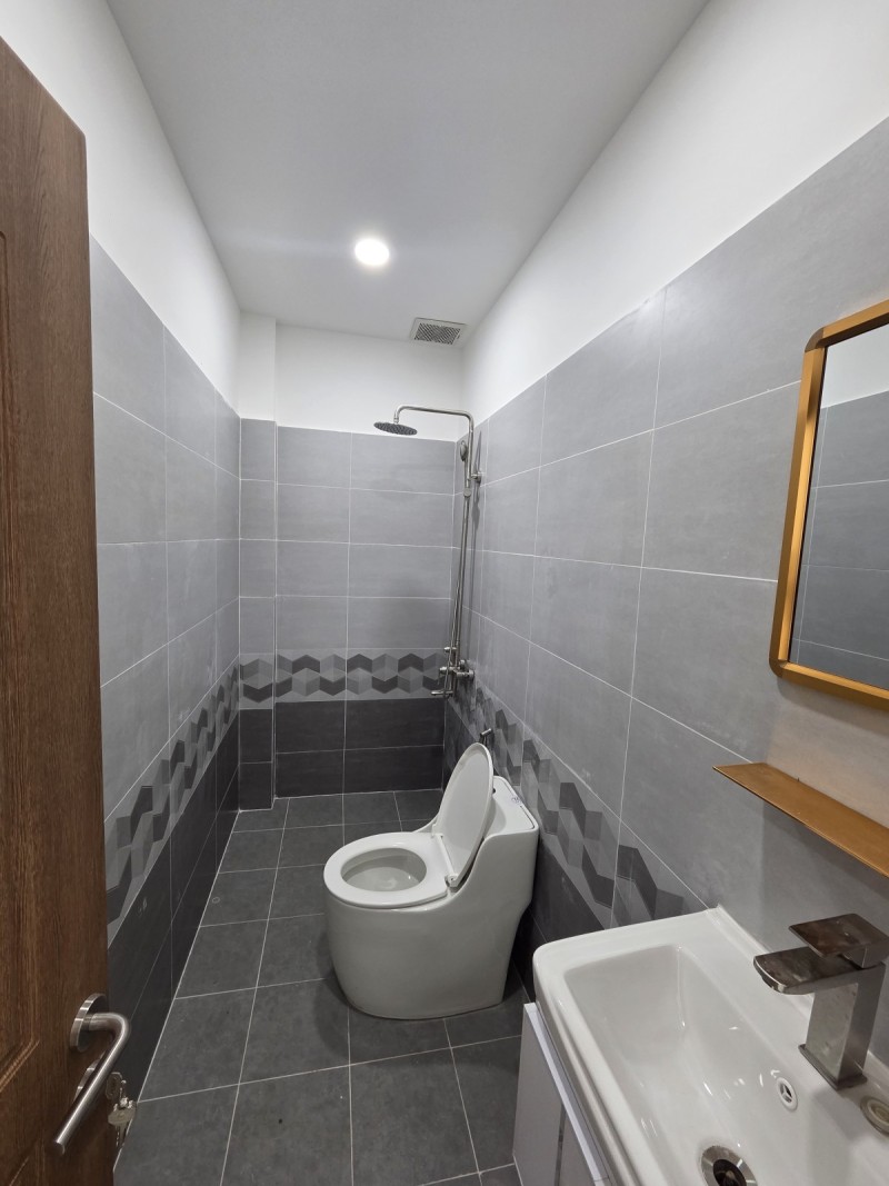 Bán nhà 85m2 , 2 tầng, 3PN tại đường số 34, Linh Đông, Thủ Đức. TP HCM, SHR. Giá 5,69  tỷ.-3