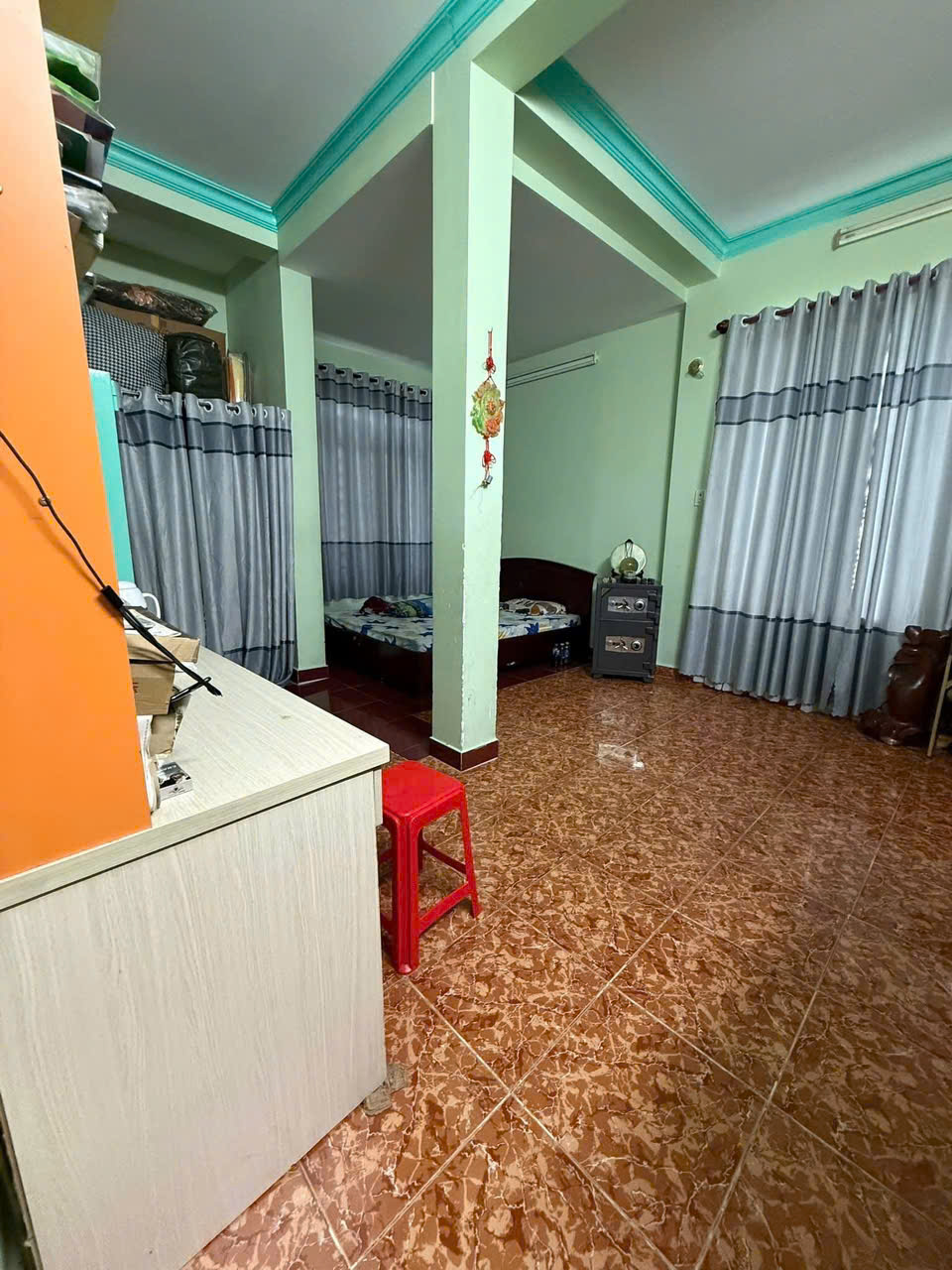 Bán nhà MT Hẻm 10m Lê Đình Cẩn - ngay Mã Lò vàTỉnh  Lộ 10, 9,5x20m, 4 Tầng, 13,9 Tỷ.