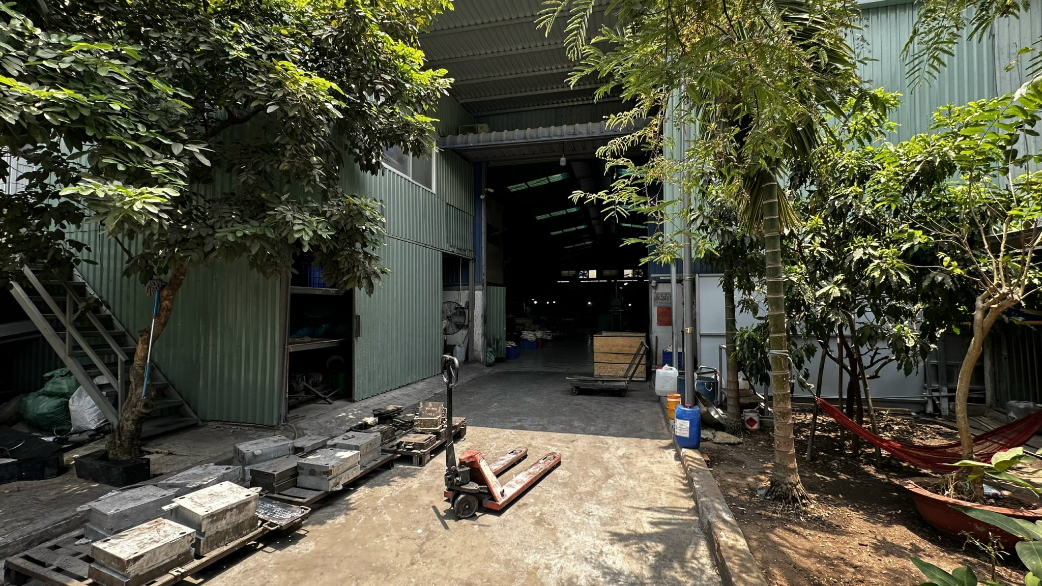 Bán kho, nhà xưởng tại ĐT 747B, P. Tân Khánh, HCM (P. Thái Hòa, Tp. Tân Uyên) 1272m², 16x80 mét