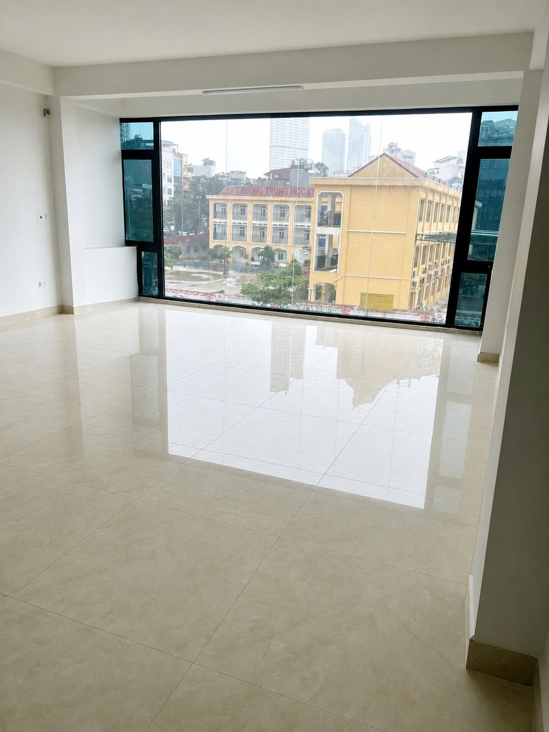 CHO THUÊ NHÀ MẶT PHỐ 5 TẦNG  – 24 VŨ TRỌNG KHÁNH, PHƯỜNG MỘ LAO, HÀ NỘI-1