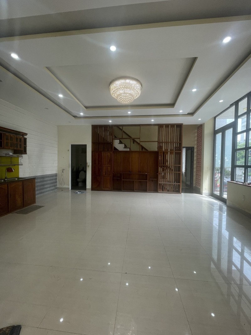 ♣ Góc 2MT ngay Chợ Tân Hòa Thanh Khê, 140m2, ngang 8m, Kinh Doanh, 6.x tỷ