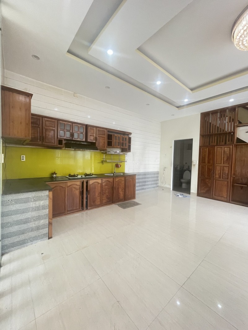 ♣ Góc 2MT ngay Chợ Tân Hòa Thanh Khê, 140m2, ngang 8m, Kinh Doanh, 6.x tỷ
