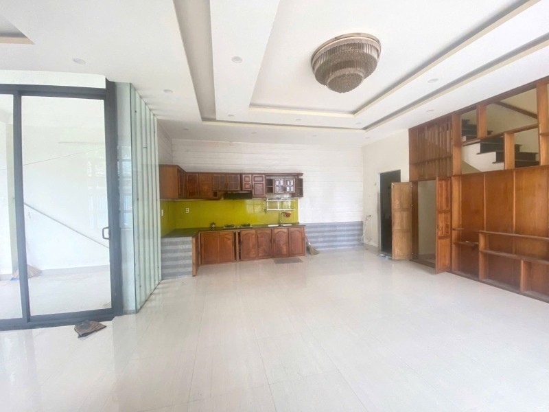 ♣ Góc 2MT ngay Chợ Tân Hòa Thanh Khê, 140m2, ngang 8m, Kinh Doanh, 6.x tỷ-3