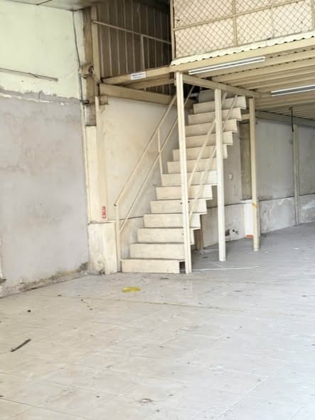 Bán nhà mặt tiền 18x70m giá 15,5 tỷ Đường Nguyễn Thị Thảnh