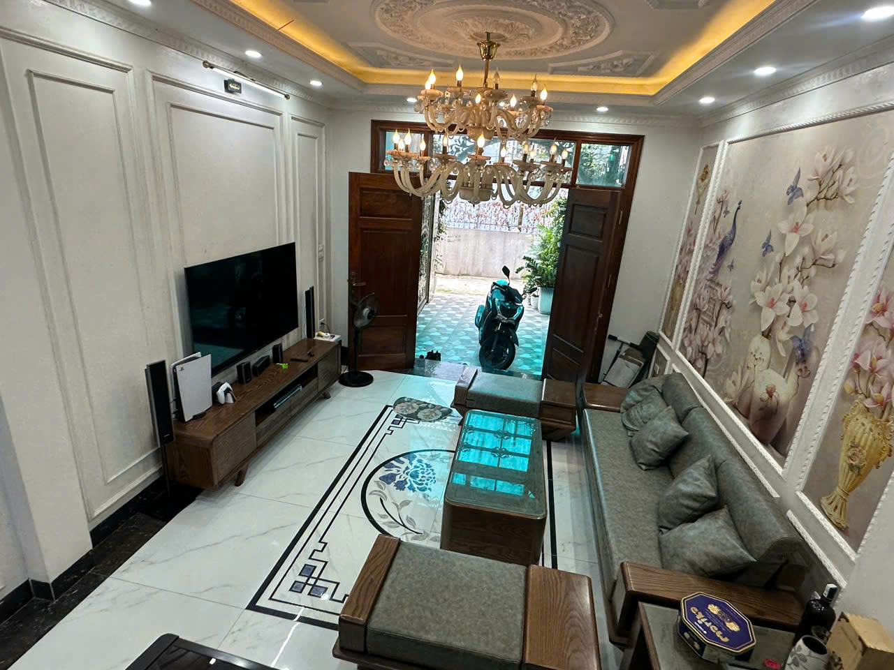 Chính Chủ Bán Nhà đẹp Tổ 12 Yên Nghĩa ,Hà Đông Diện tích đẹp, Full nội thất ,  điều hòa Vào ở ngay giá nhỉnh 11 Tỷ có thương lượng