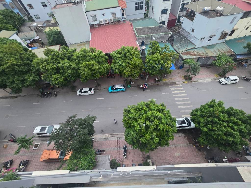 BÁN NHÀ VIỆT HƯNG 76M2- 6 Tầng THANG MÁY- Ô TÔ TRÁNH- NỘI THẤT VIP- 33.x Tỷ