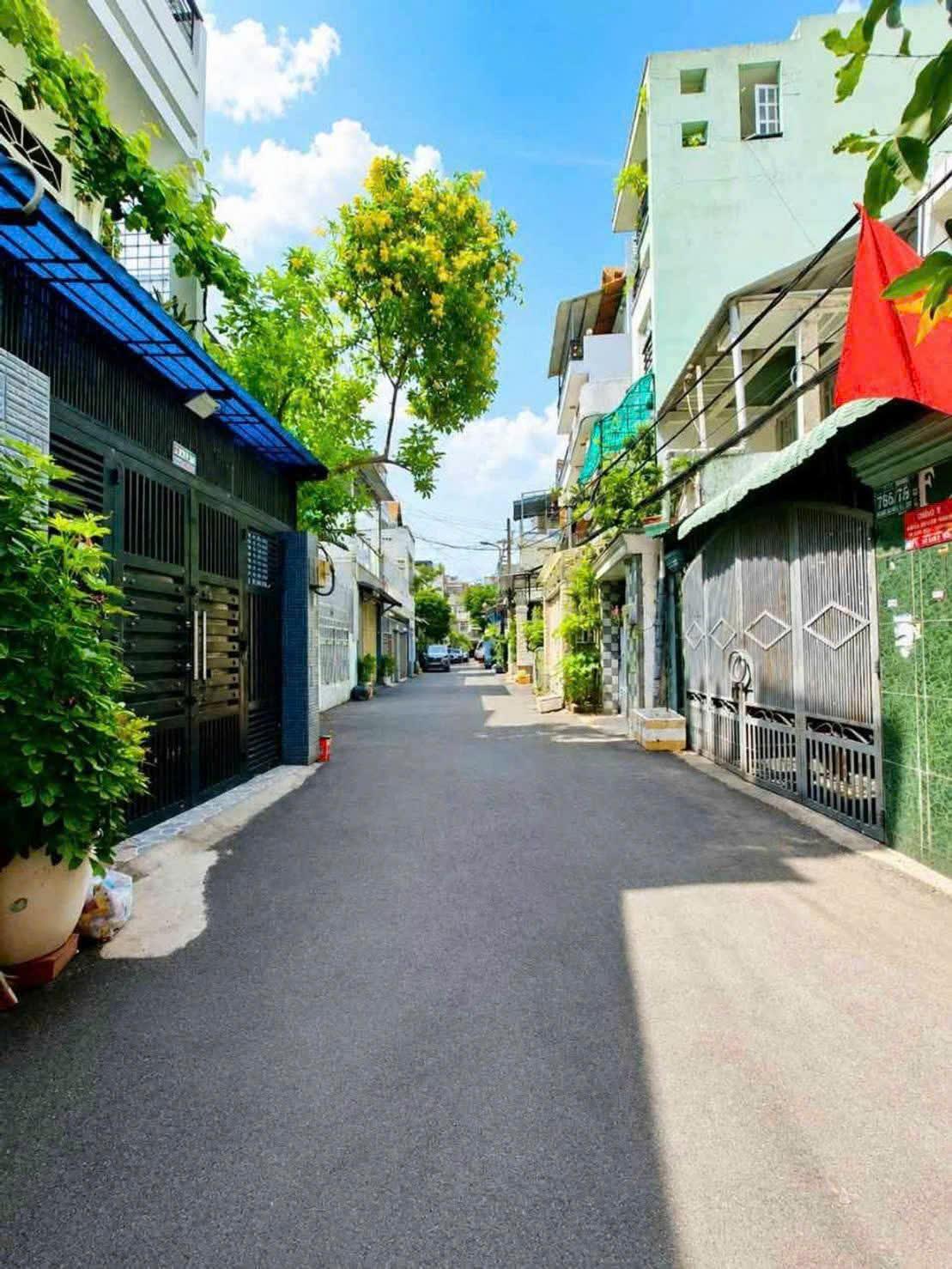 Bán nhà phường 1, Tân Bình; HXH Lê Văn Sỹ, (6*14m) 4PN ; trục LVS-3
