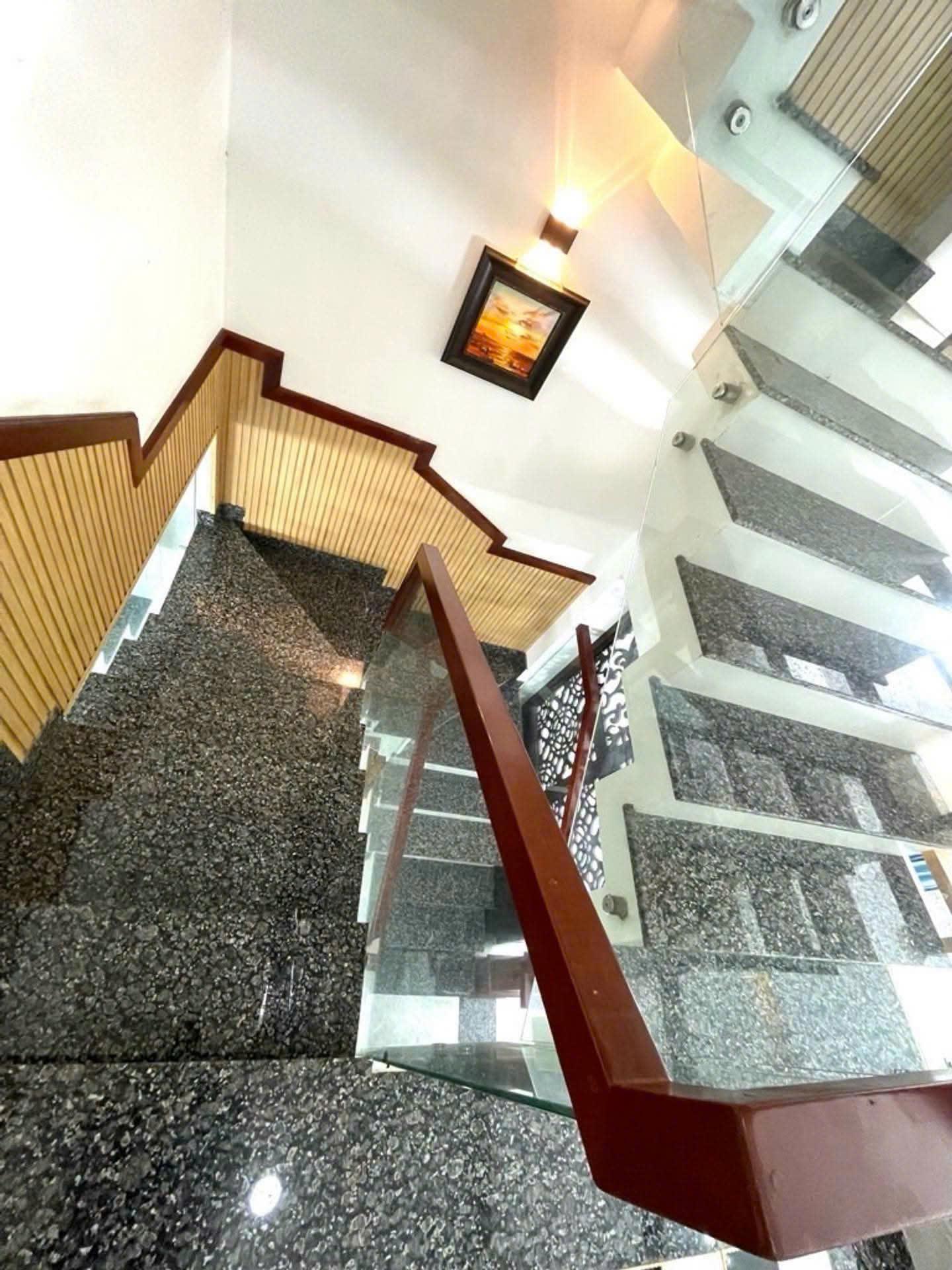 Bán nhà hẻm 6m Bàu Cát 9 , phường 14, Tân Bình; 4*16m - 4 tầng-3