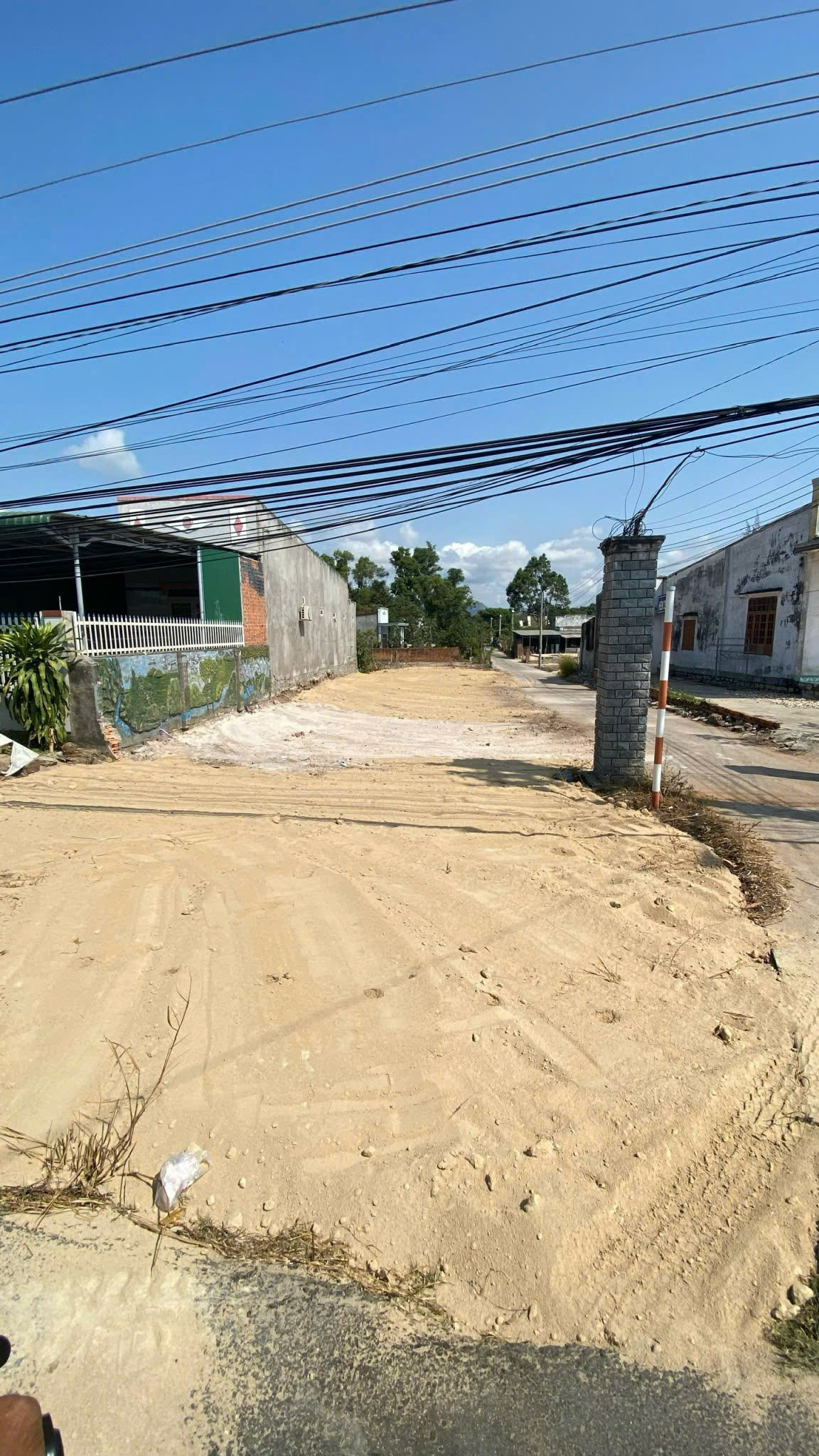 Bán 8.5m x 57m đất ONT Mặt tiền Lý Thái Tổ - Tân Tiến - LaGi giá ngộp