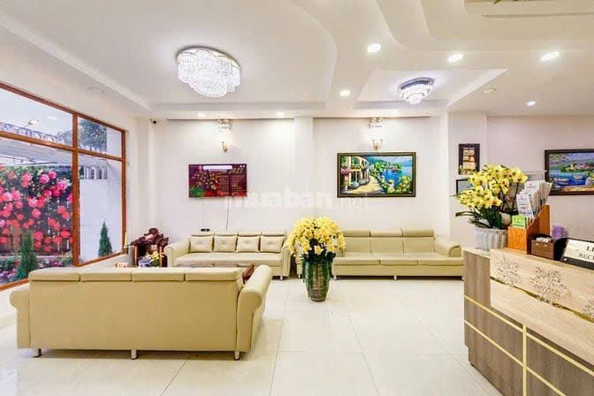 CHÍNH CHỦ CẦN BÁN KHÁCH SẠN MẶT TIỀN PHƯỜNG XUÂN HƯƠNG - THÀNH PHỐ ĐÀ LẠT - LÂM ĐỒNG