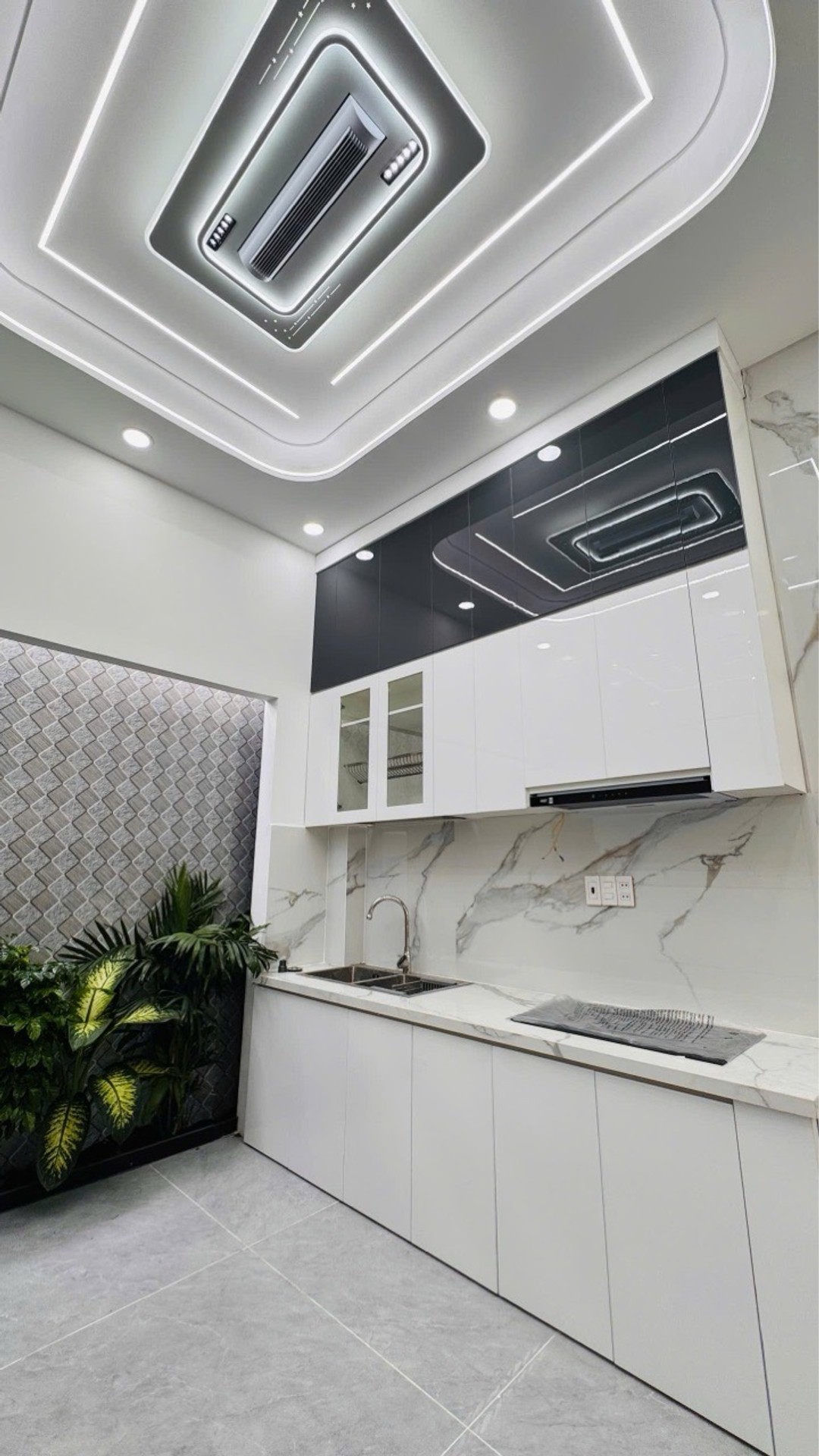 TÂN PHÚ GẦN ĐẦM SEN,NHÀ MỚI VÀO Ở NGAY, NGAY TÔ HIỆU, TRƯỜNG HIỆP TÂN - 4 TẦNG - 4.25 x 11M - NHỈNH 6 TỶ TL-3