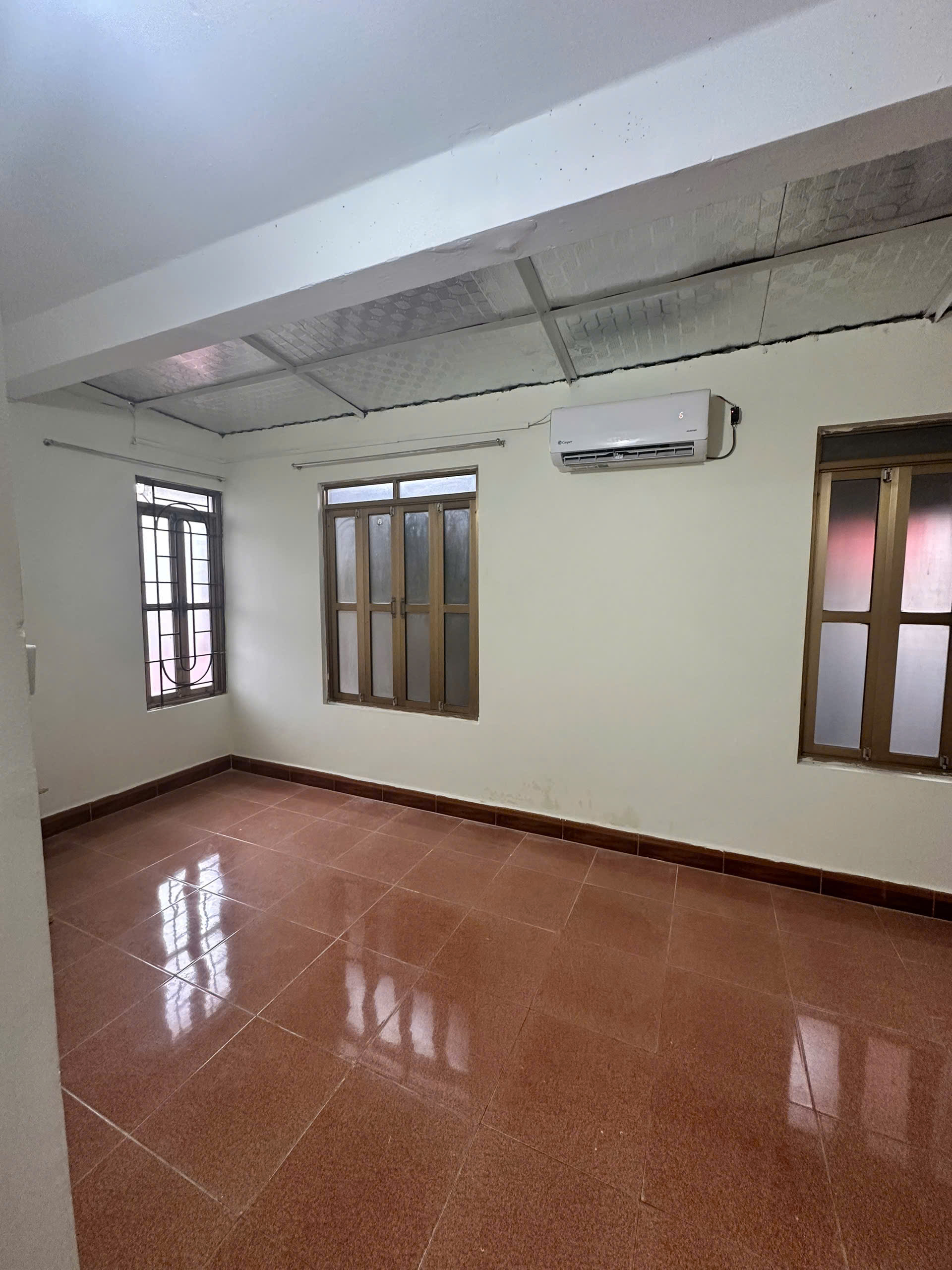 CHO THUÊ CĂN HỘ TẬP THỂ 70m² TẠI NGUYỄN TRÃI,  THANH XUÂN, HÀ NỘI