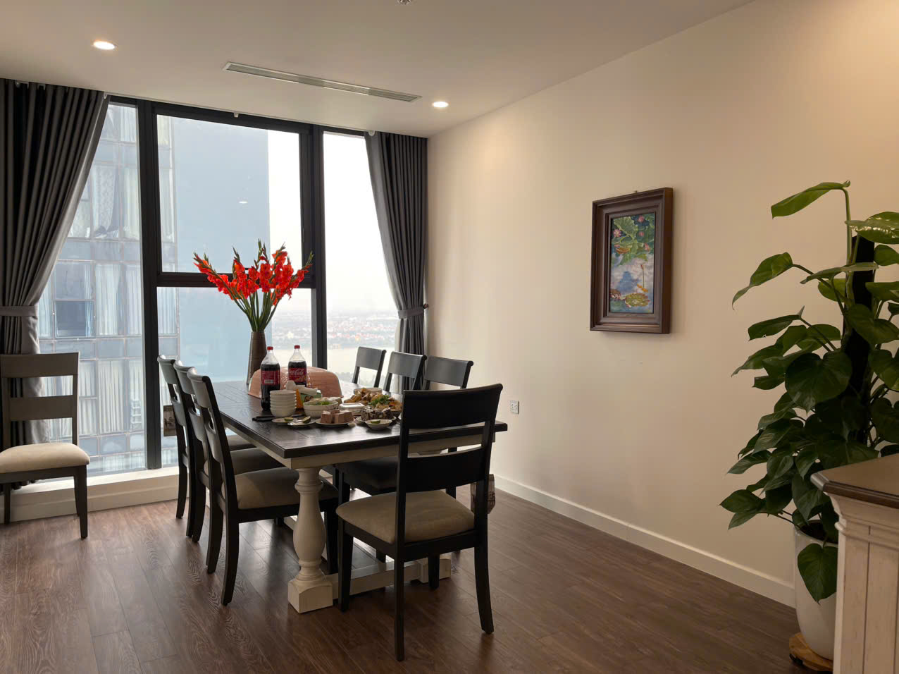 Bán CH Sunshine City S4 3PN tầng cao - View triệu đô - Nội thất đẹp giá chỉ 13,7 tỷ.-3