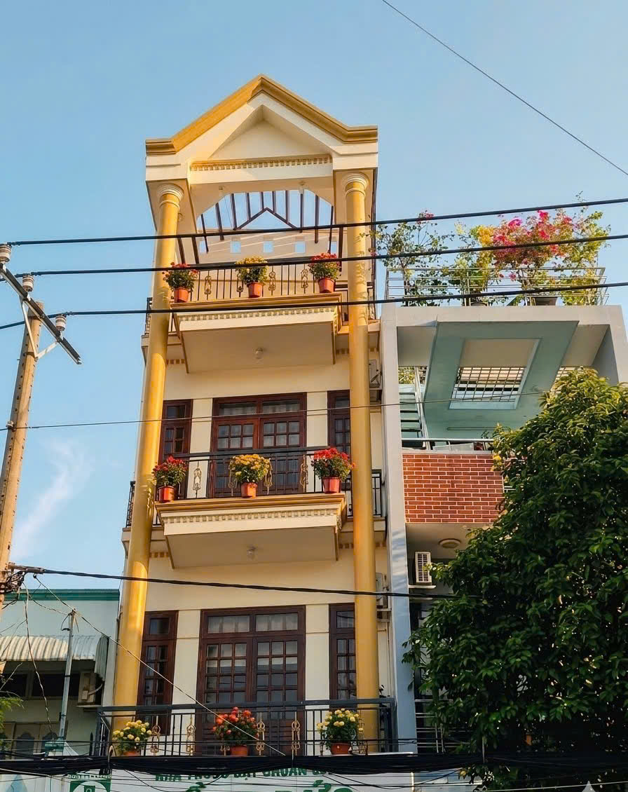 CHO THUÊ NHÀ KINH DOANH 1 TRỆT 3 LẦU, SÂN THƯỢNG, 5PN- MẶT TIỀN ĐƯỜNG TRẦN THỊ TRỌNG, P. 15, TÂN BÌNH