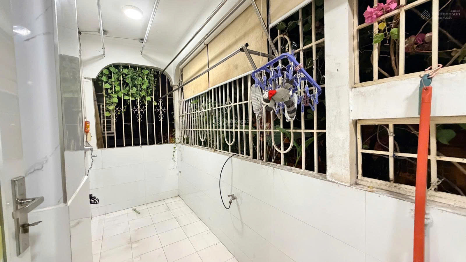 Chỉ 4,3 tỷ sở hữu ngay căn 3PN Quận 4 full nội thất cao cấp gần Quận 1, view thoáng
