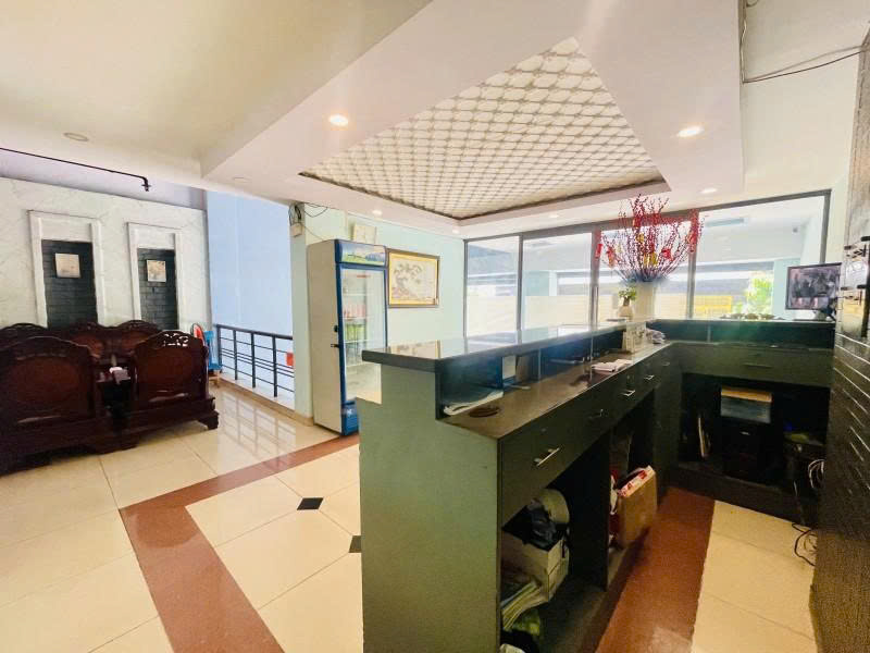 Bán nhà Mặt tiền hẻm 10m Lê Văn Quới, gần Phan Anh, 8x20m, 7 Tầng, 16 PN, chỉ  27,8 Tỷ.