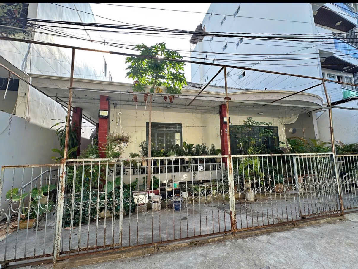 BÁN ĐẤT HẺM ĐƯỜNG ĐẶNG TẤT - BẮC NHA TRANG (VĨNH HẢI)
- Diện tích 165m2 full Thổ Cư - Giá bán giảm: 14tỷ5 (TL )
LH : 0905.724.084 Ngoc Bich Land