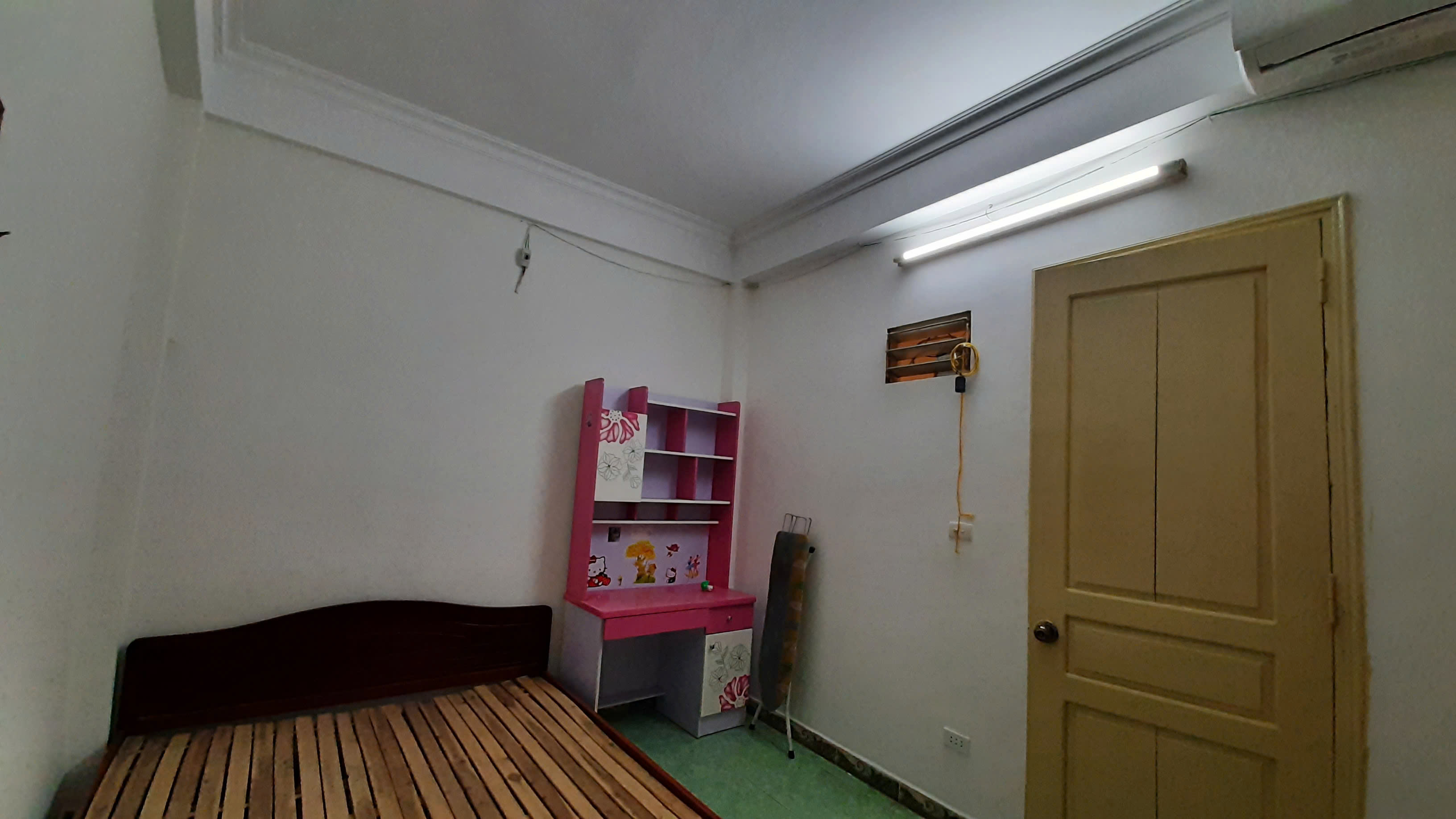 CHO THUÊ NHÀ NGUYÊN CĂN 4 TẦNG TRONG NGÕ PHỐ ĐỘI CẤN - PHƯỜNG NGỌC HÀ - BA ĐÌNH - HÀ NỘI.