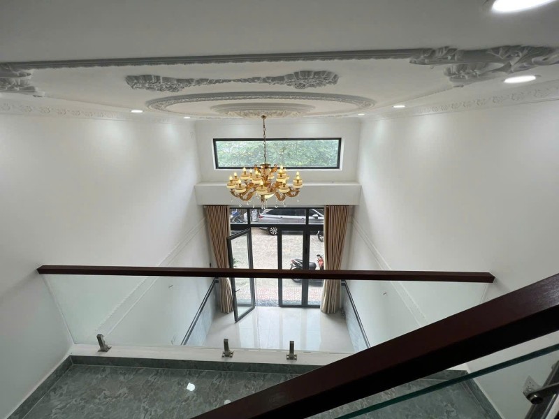 Bán Nhà Đẹp  6 Tầng Dòng Tiền 30Tr / Tháng Lạc Long Quân Quận 11 Đường 8m  Nhỉnh 9 Tỷ
