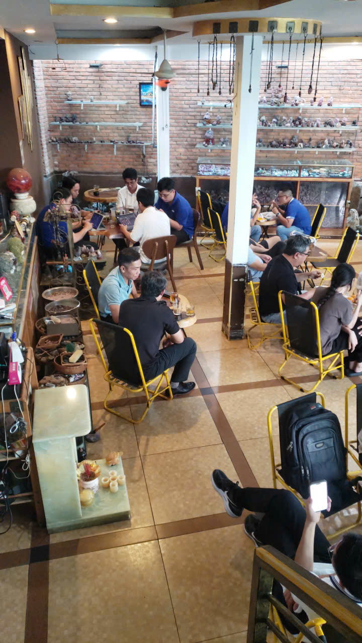 Sang Nhượng Quán Cafe Máy Lạnh – 2 Mặt Bằng – CMT8, Phường 15, Quận 10-3