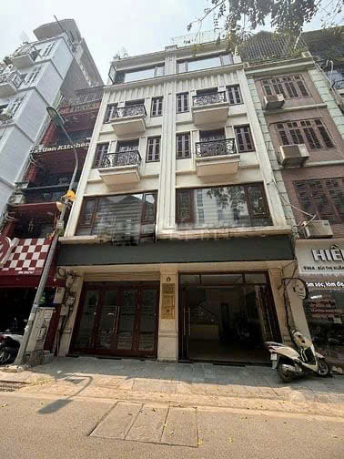 LinhHK Cho Thuê Nhà Phan Bội Châu 15 Phòng - 120m² MT 6,8m