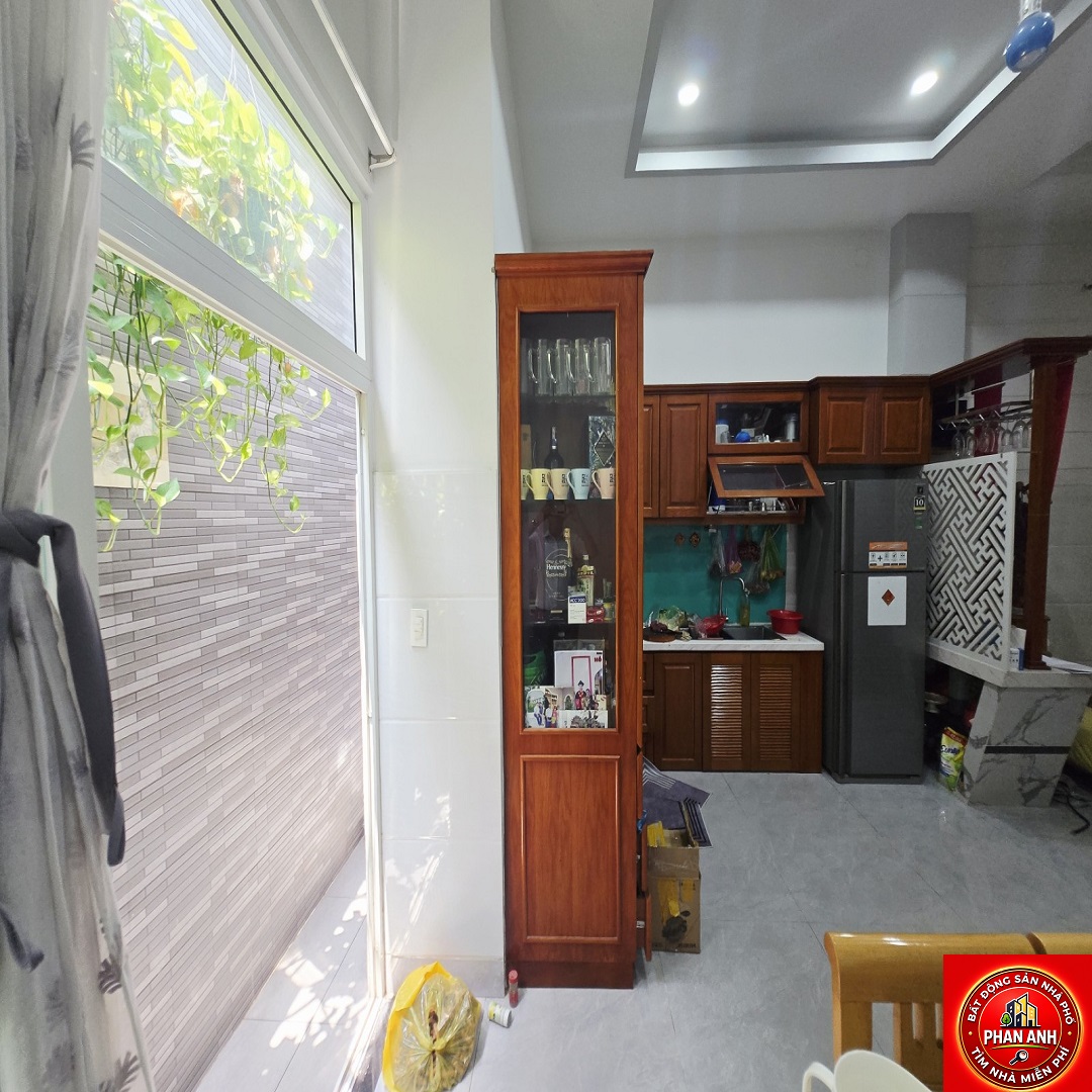 Nhà đẹp hẻm 8m Đặng Văn Bi – Khu ở ai biết cũng giữ - 4 tầng mà chỉ có 11 tỏi hơn
