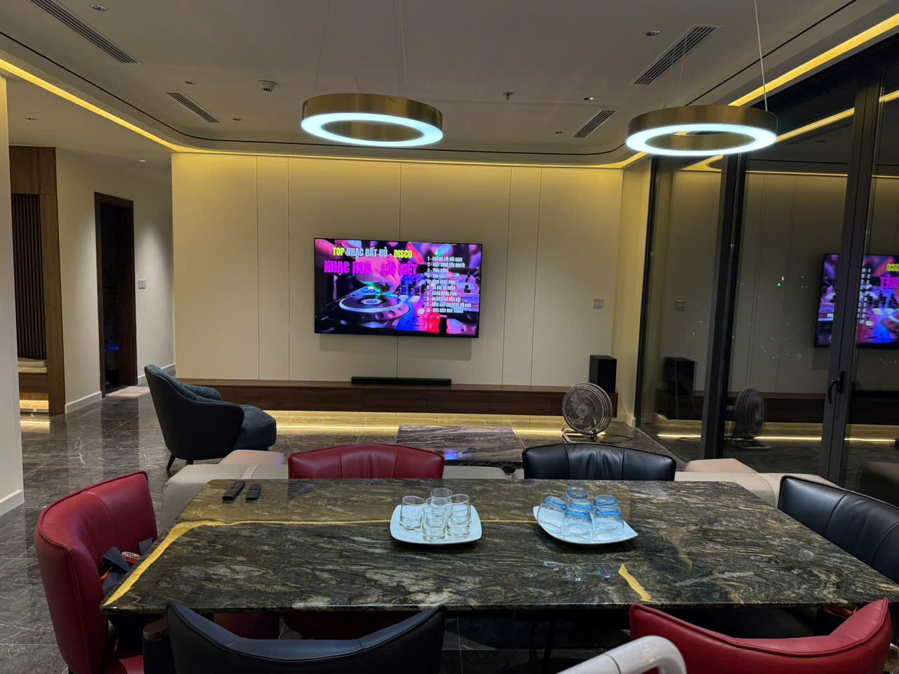 CHO THUÊ CH 3PN SUNSHINE GOLDEN RIVER – 141M²  FULL NỘI THẤT CAO CẤP  VIEW CÔNG VIÊN 66HA-4
