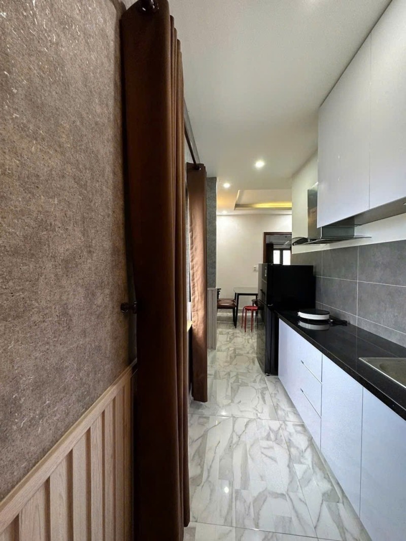♪ Tòa Căn Hộ sát MT Điện Biên Phủ, 124m2, 4 tầng, thang máy, thu 50tr/tháng, 8.x tỷ