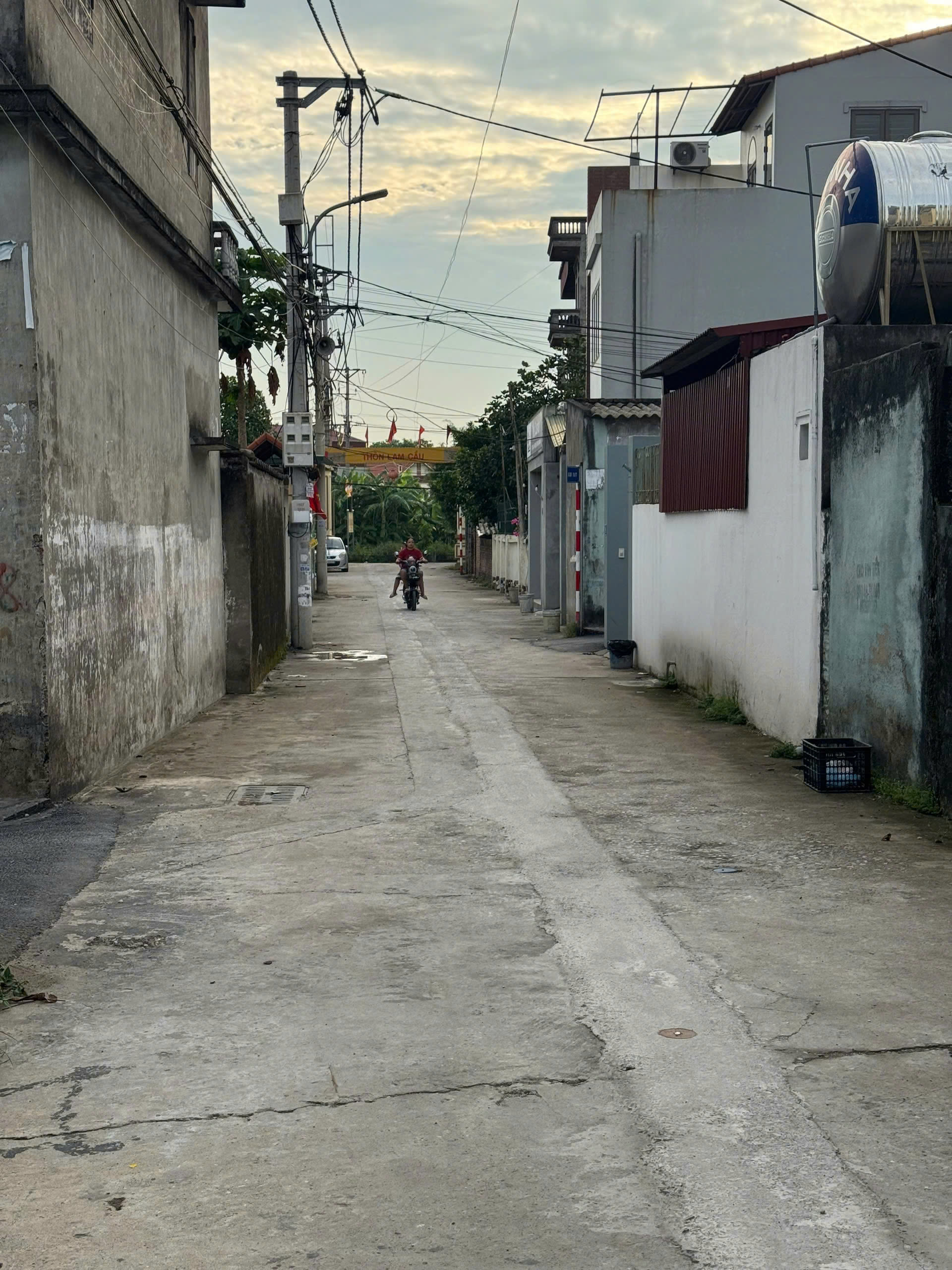BÁN ĐẤT THÔN LAM CẦU, XÃ DƯƠNG QUANG, HUYỆN GIA LÂM ( NAY THUỘC XÃ THUẬN AN ) , HÀ NỘI