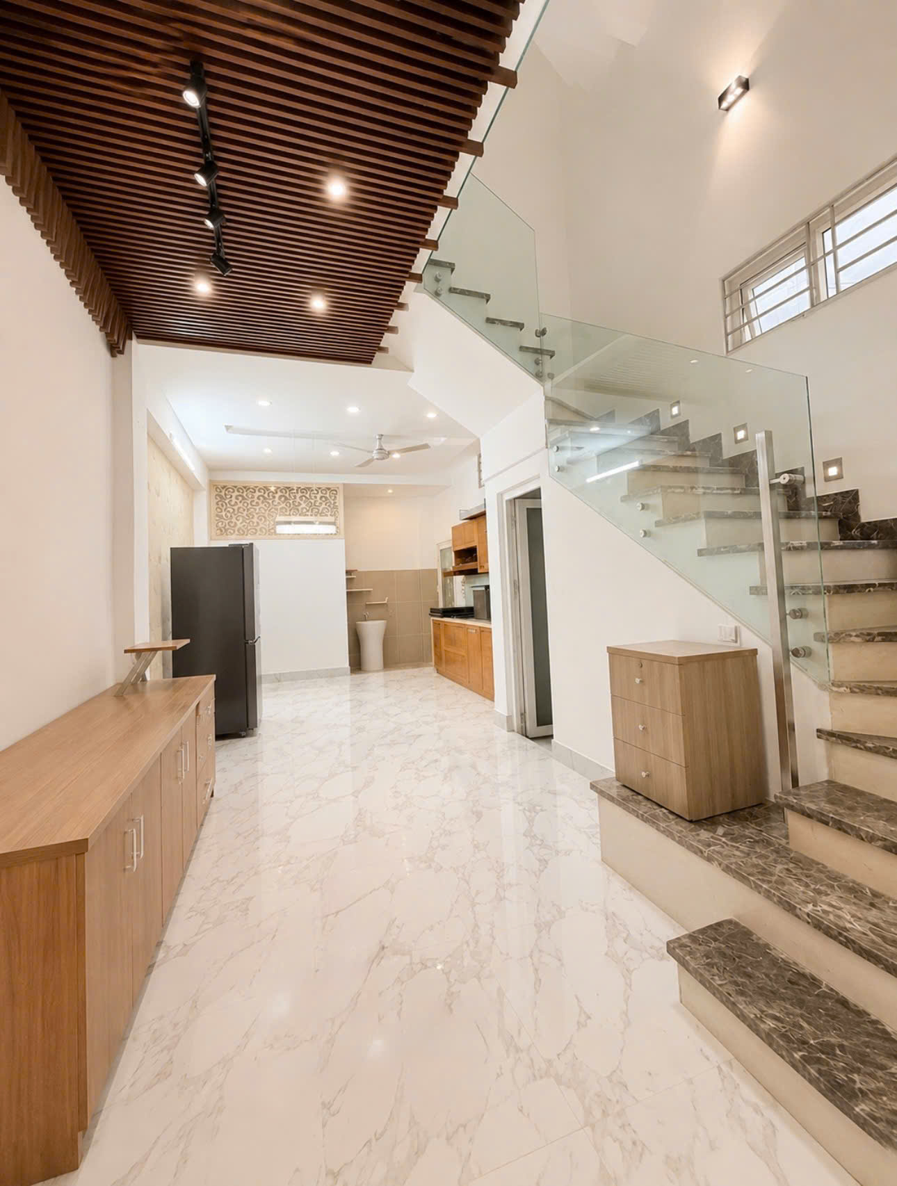 Nhà mới 5 tầng Trung tâm Quận 10, Ngay Bà hạt Ngô Gia Tự, 5 Tầng 38m2