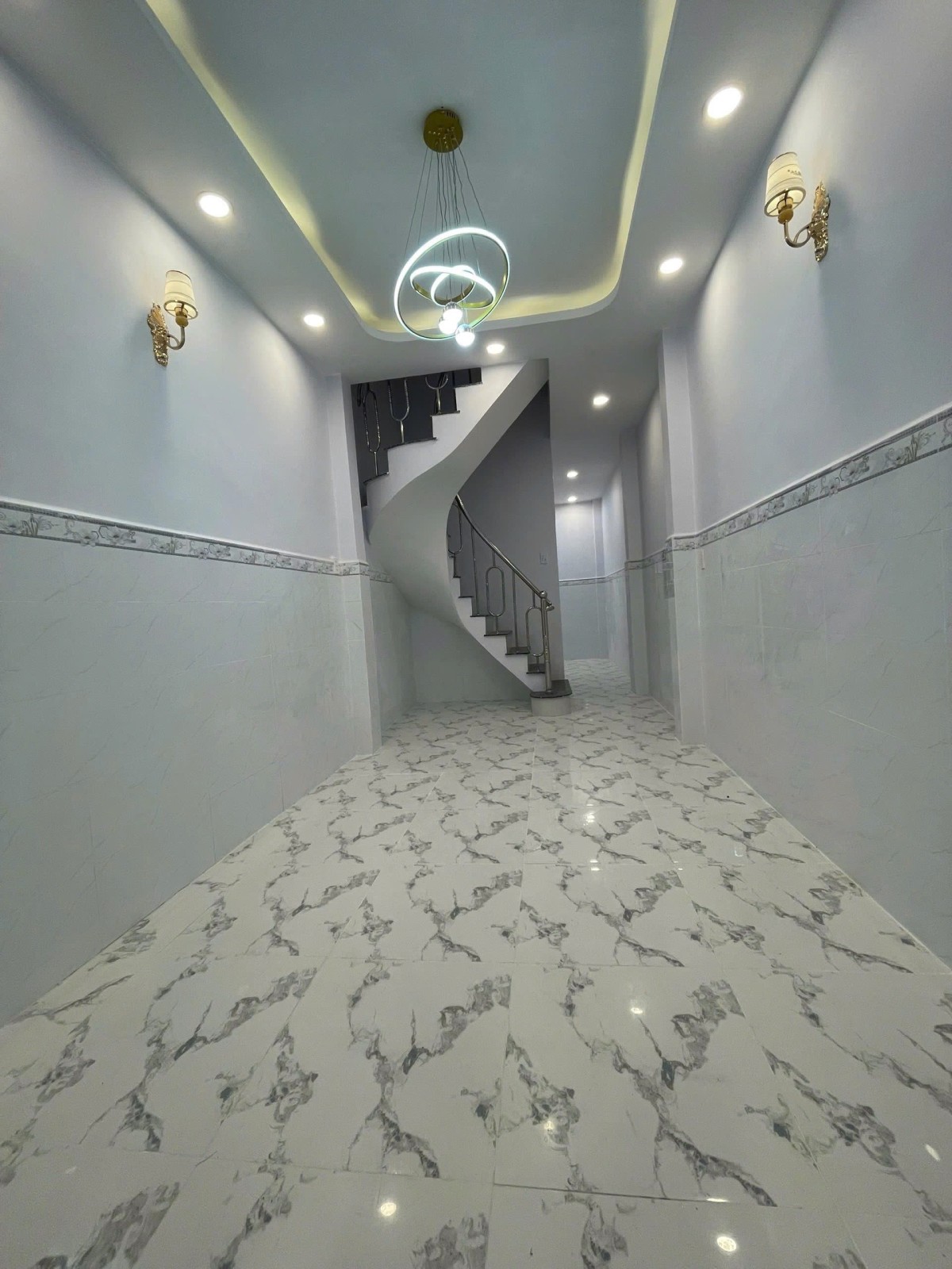 🆘🏠🔥🆘QUẬN 8, GẤP BÁN, GIẢM SÂU, GẦN MẶT TIỀN, MỚI ĐẸP, 40M2, 2TẦNG, NỞ HẬU, NHỈNH 3T