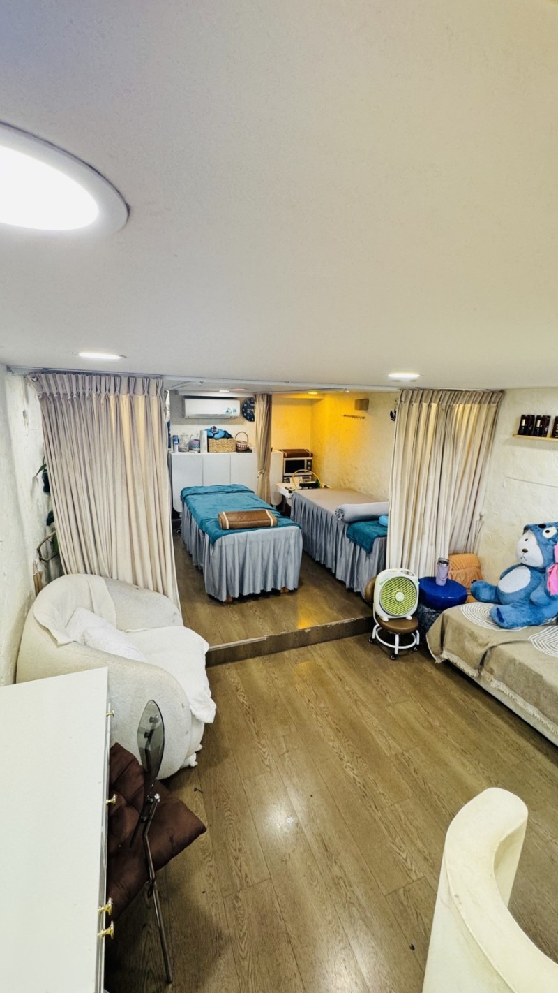 BÁN NHÀ MẶT TIỀN 86M2 NGANG 4M 2 TẦNG KD ĐỈNH DÒNG TIỀN LÊ VĂN SỸ 12.5 TỶ.-3