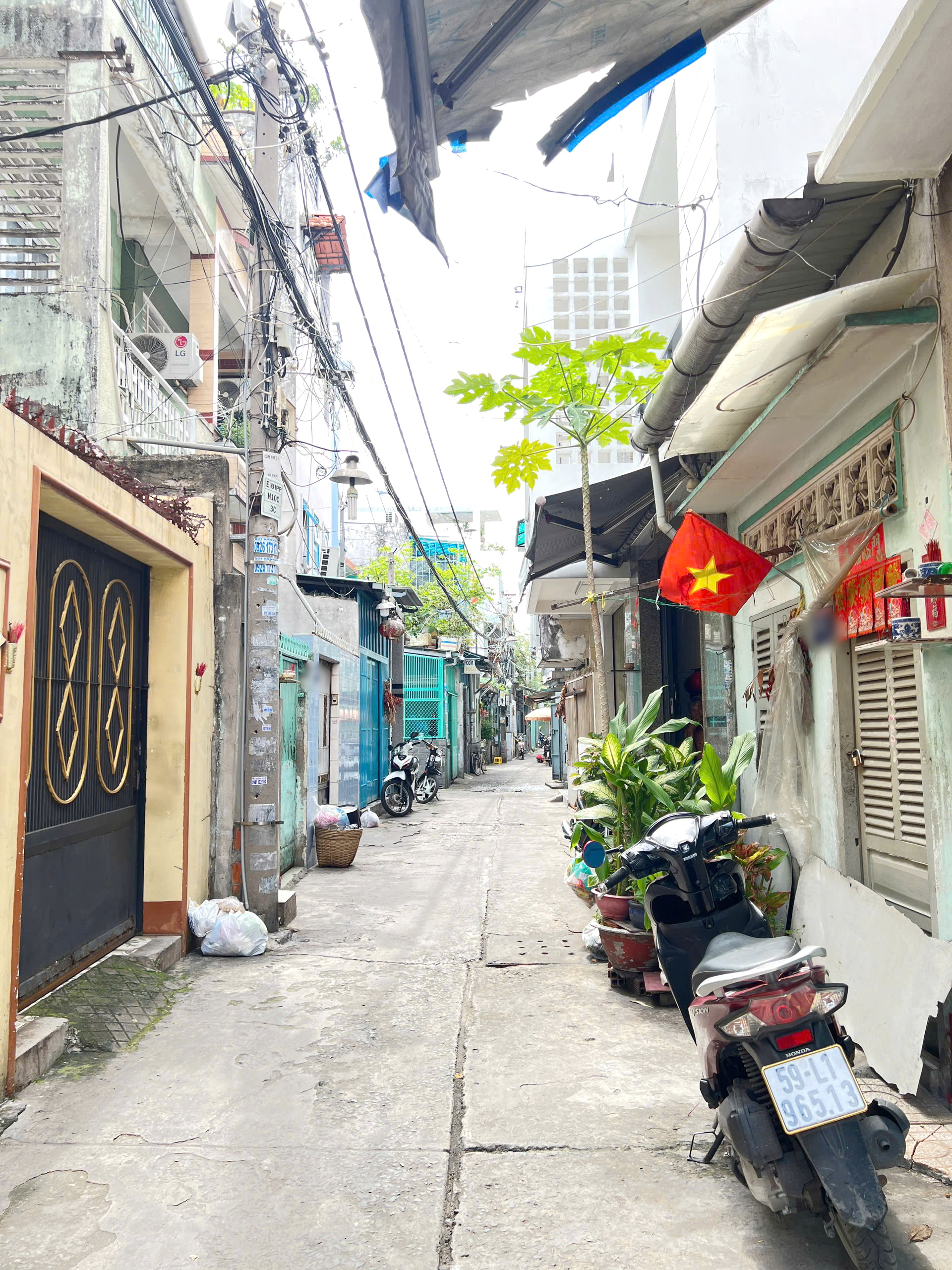 Nhà 3 tầng (6.5x18m) nở hậu hẻm thông đường Phong Phú P12Q8. Giá: 9.9 tỷ-4
