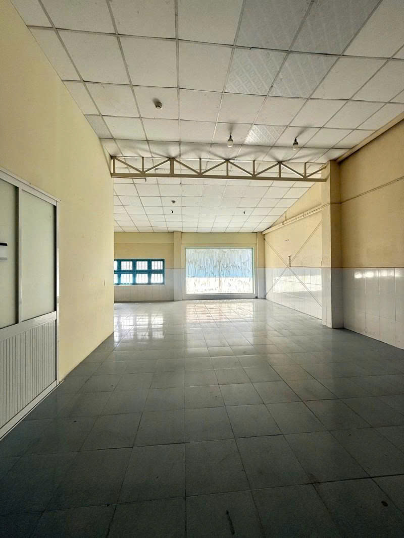 Bán nhà MT Hẻm thông 10m Lê Văn Quới - ngay ngã tư Mã Lò, 8x20m, 2 Tầng cũ, 12,9 Tỷ.