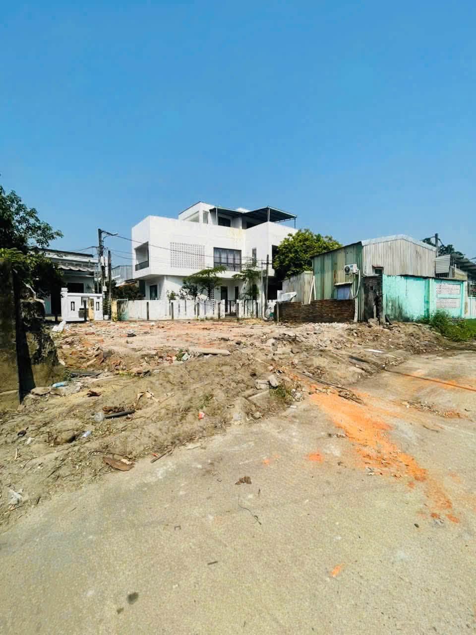 🔴💥Chào bán lô đất đường 5m kẹp kiệt sau 2m ( diện tích 207m ngang hơn 15m )