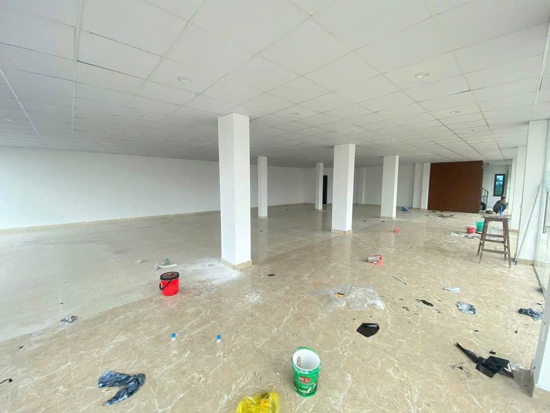 Cho thuê Mặt Đường Lô Góc Trung Tâm Thành Phố 250m2 Hải Phòng