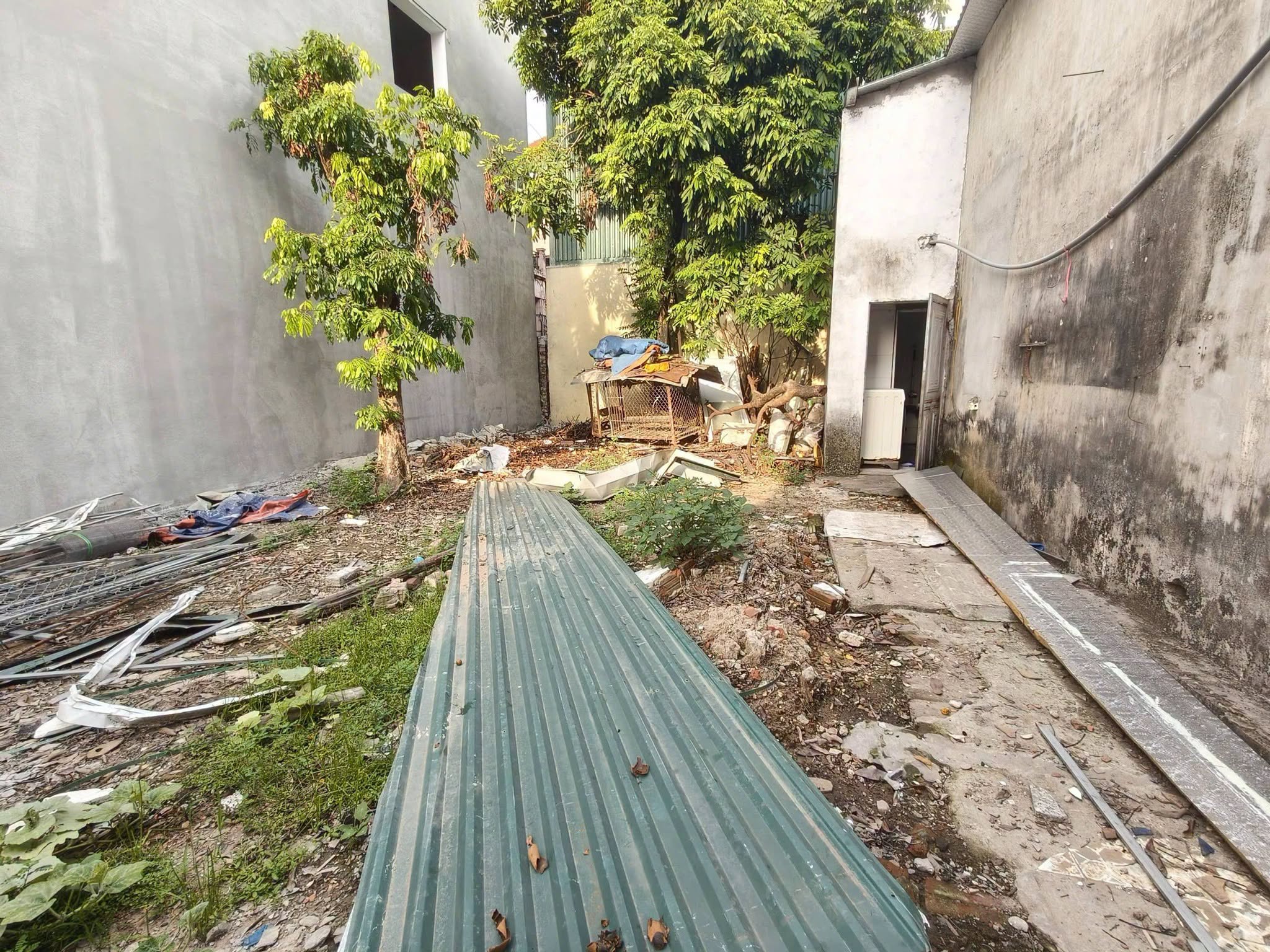 Hàng chưa tách sổ.
80m2, mt7m, ô tô, 11.7 tỷ, sát KĐT BRG Vĩnh Ngọc, Đông Anh.
