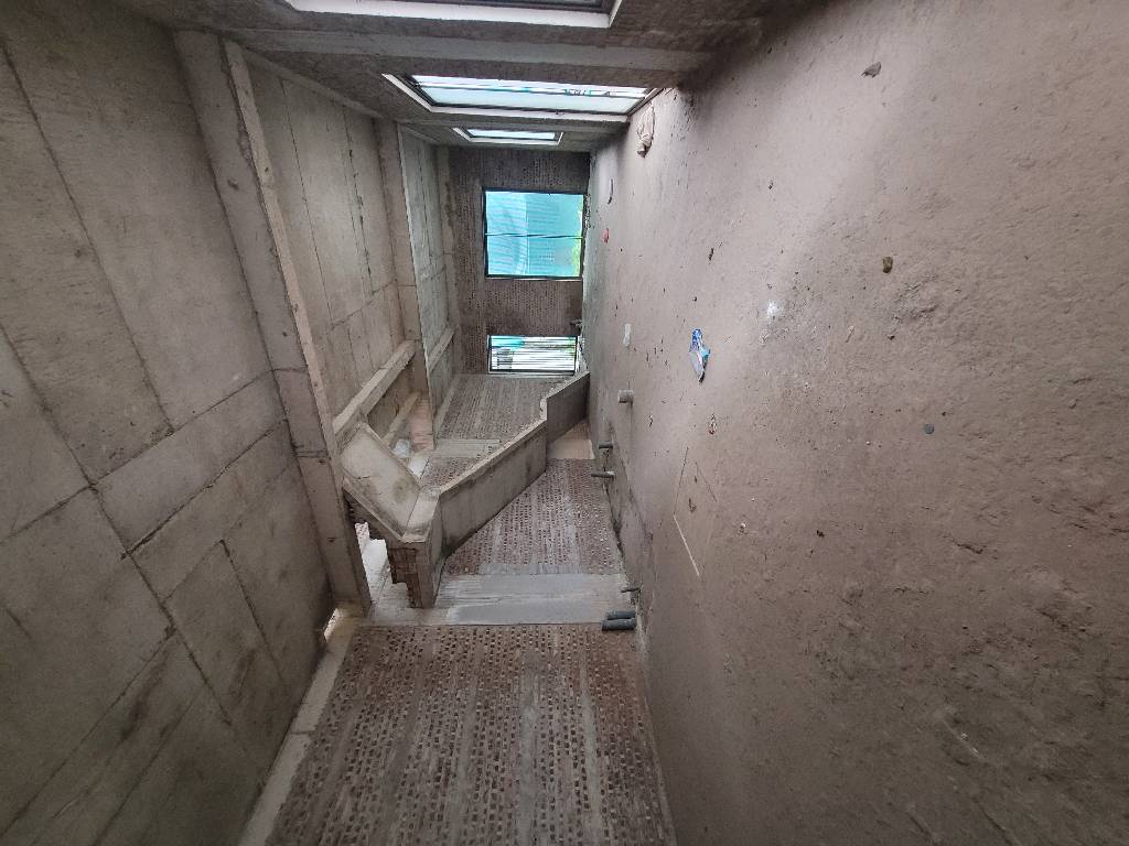 BÁN NHÀ NGỌC THỤY 110M2- 6 Tầng- Vỉa hè, Oto Tránh- KINH DOANH- 33.x Tỷ