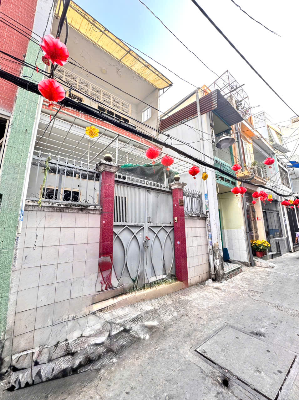 BÁN NHÀ 4 TẦNG HXH Đ.LÊ THÁNH TÔN, QUẬN 1- DT 64M2 FULL THỔ CƯ- CHỈ 19T- VIEW TRỰC DIỆN CHỢ BẾN THÀNH HIẾM CÓ- 0938676685 GIANG GIANG
