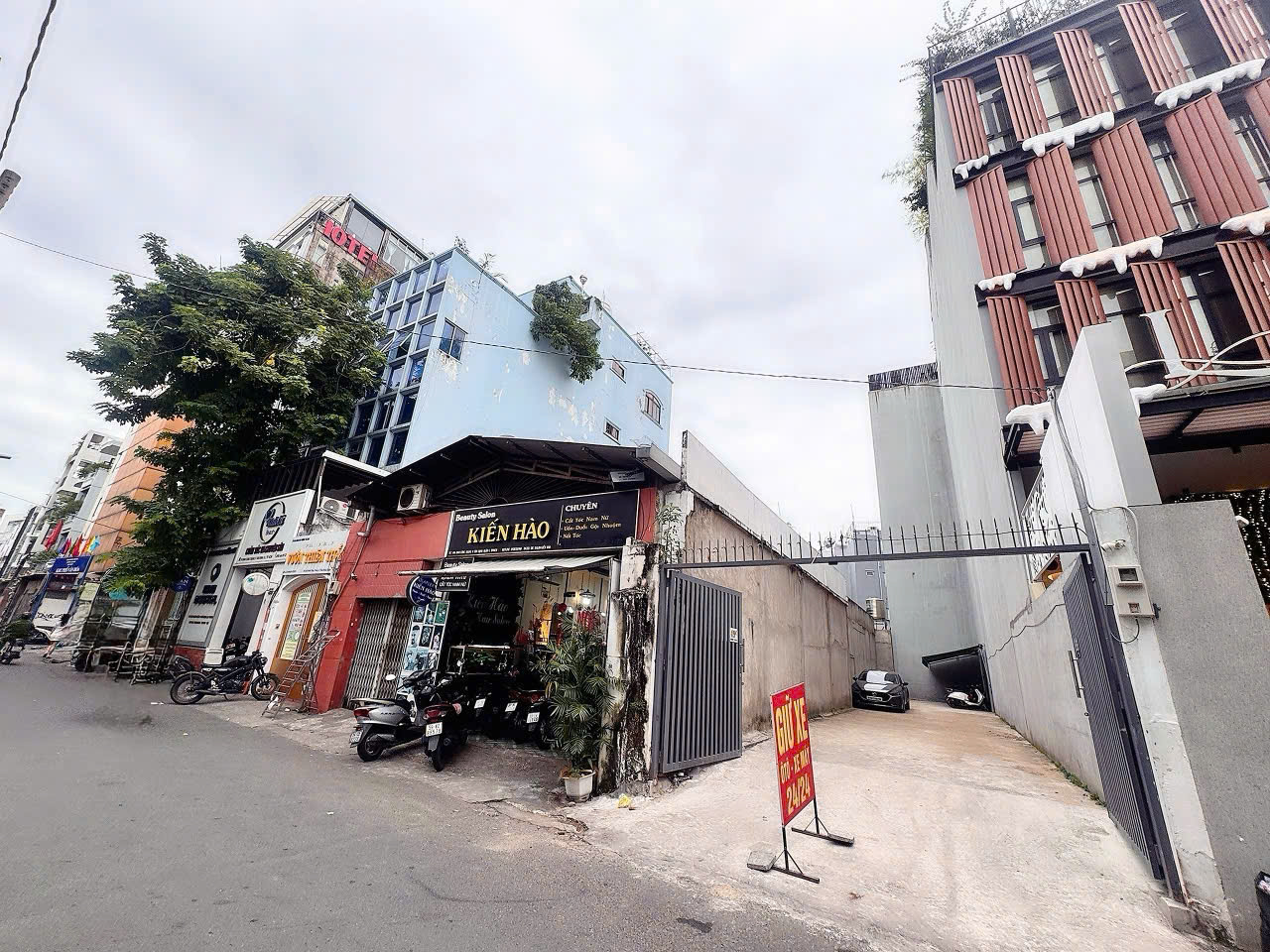 QUỸ ĐẤT SIÊU HIÊM BÁN- MẶT TIỀN KINH DOANH Đ.ĐINH CÔNG TRÁNG, QUẬN 1- DT 148M2 NGANG 5,4M*30M- 0938676685 GIANG GIANG