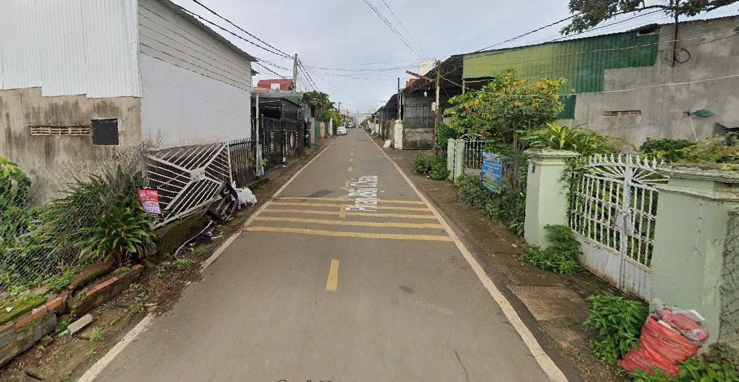 Bán 151m2 đất đường Phan Bội Châu Đức Trọng Lâm Đồng Giá 3 tỷ 800 triệu