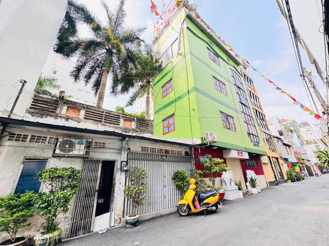 CHỦ 1 ĐỜI XƯA BÁN NHÀ C4 MẶT TIỀN HXH 6M Đ.NGUYỄN BỈNH KHIÊM, QUẬN 1- CHỈ 11T- 0938676685 GIANG GIANG - KHU VIP HIẾM NHÀ BÁN GIÁ TỐT