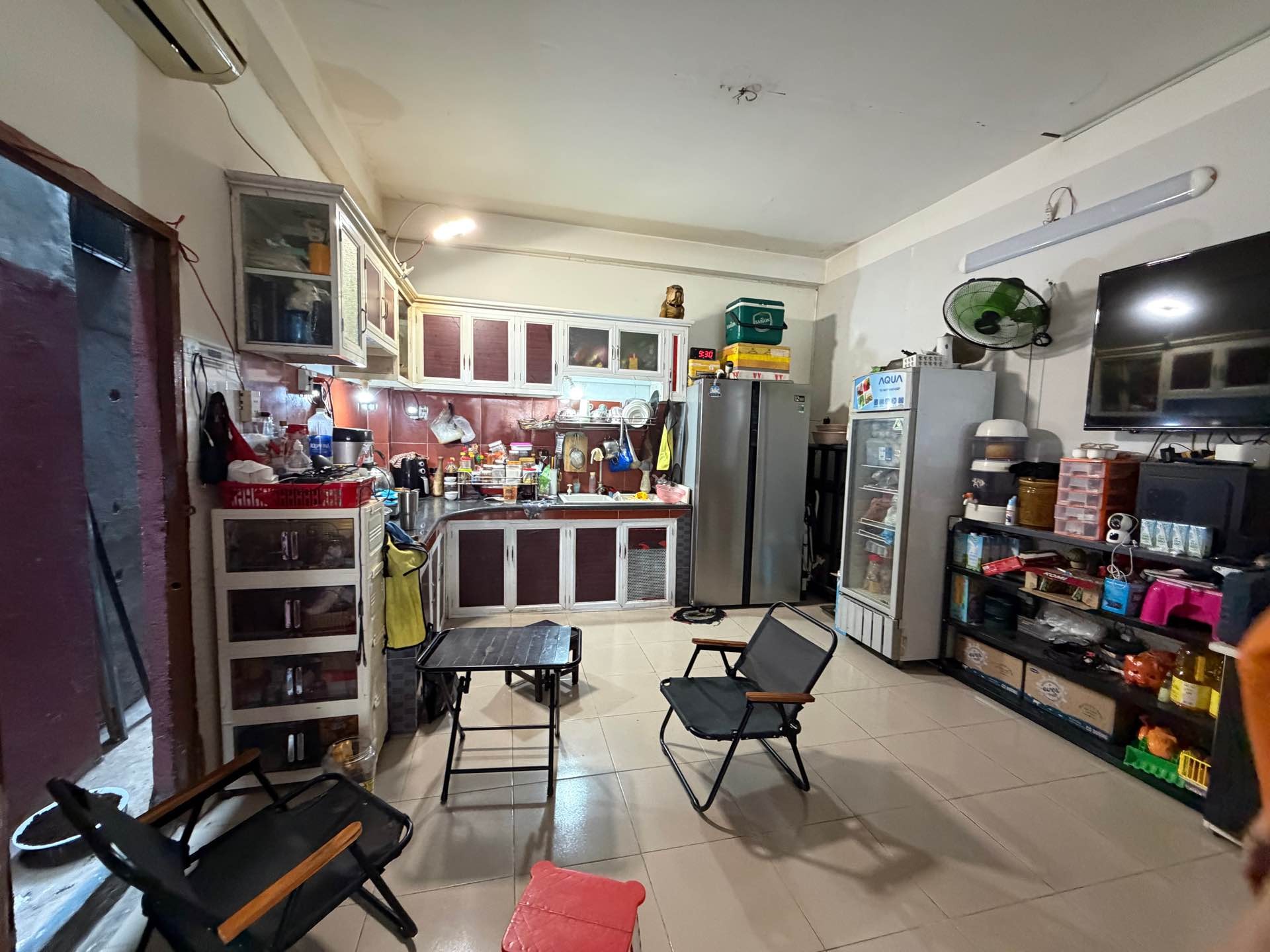 Chủ Giảm Mạnh 500 Triệu, ngay hương lộ 2. Nhà Còn 5.5 Tỷ.