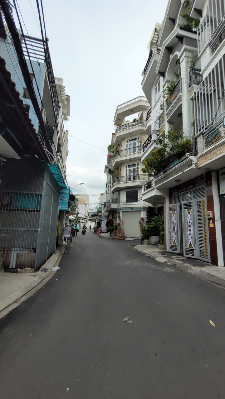 HXH Nguyễn Phúc Chu,Q.Tân Bình - DT: 462m2 - Gía: 88tr/m2